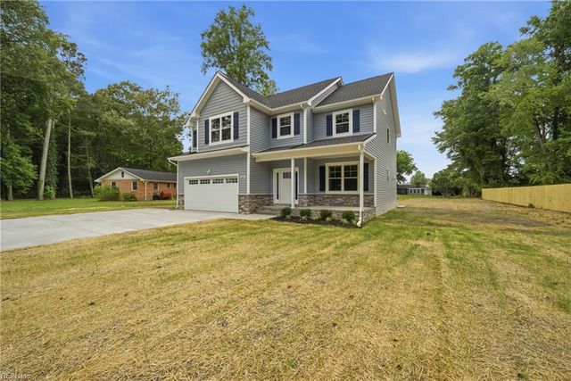 3620 Parr LN, Chesapeake, VA 23323