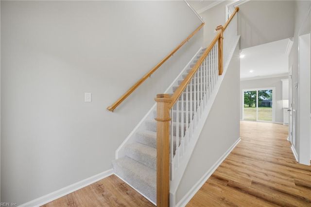 3620 Parr LN, Chesapeake, VA 23323
