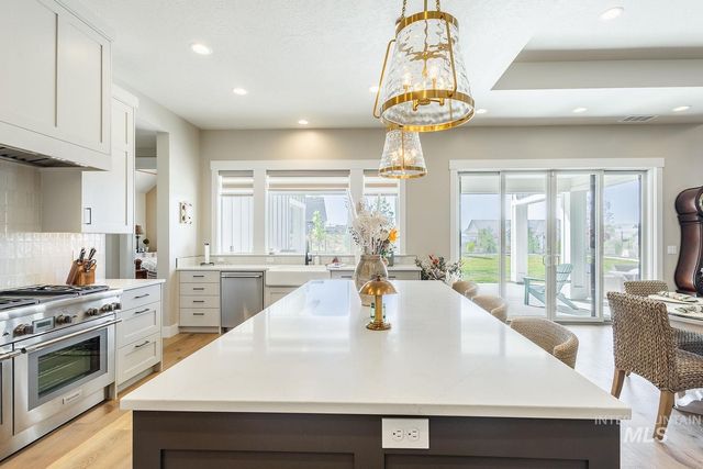 11329 N Elk Ridge Way, Boise, ID 83714