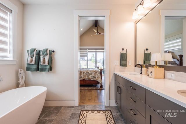 11329 N Elk Ridge Way, Boise, ID 83714