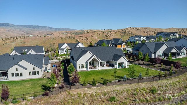 11329 N Elk Ridge Way, Boise, ID 83714