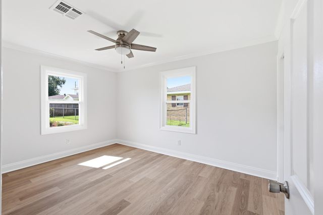 301 Julia St, Thibodaux, LA 70301
