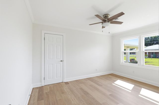 301 Julia St, Thibodaux, LA 70301