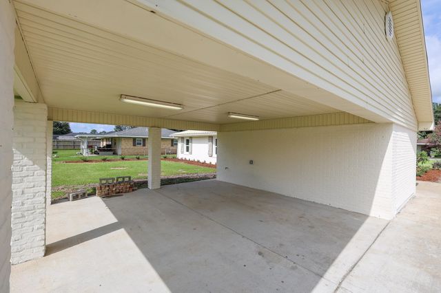 301 Julia St, Thibodaux, LA 70301
