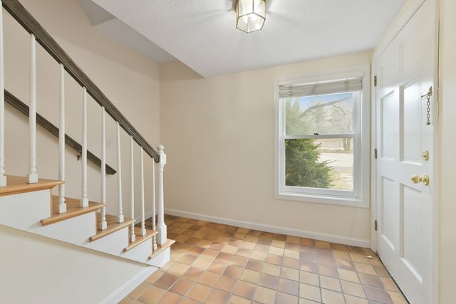 1045 Washington Street 2, Newton, MA 02465