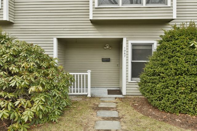 1045 Washington Street 2, Newton, MA 02465