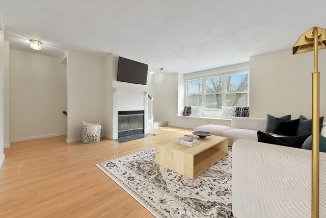 1045 Washington Street 2, Newton, MA 02465