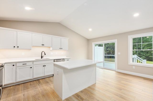 Unit 3 Willow Lane, Rindge, NH 03461