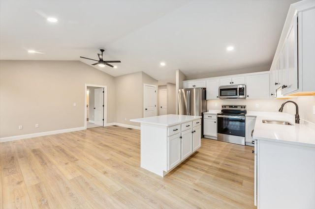Unit 3 Willow Lane, Rindge, NH 03461