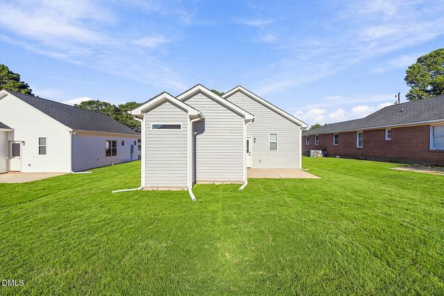 608 E Granville Street, Dunn, NC 28334