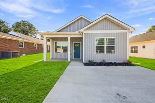 608 E Granville Street, Dunn, NC 28334
