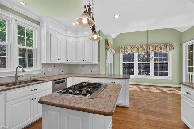 104 Grenelefe, Williamsburg, VA 23188