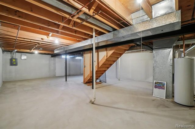 2311 Heritage Pointe Drive, Sterling Heights, MI 48314