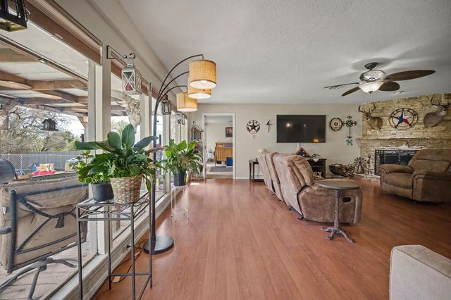 103 Oak Ridge CIR, Georgetown, TX 78628