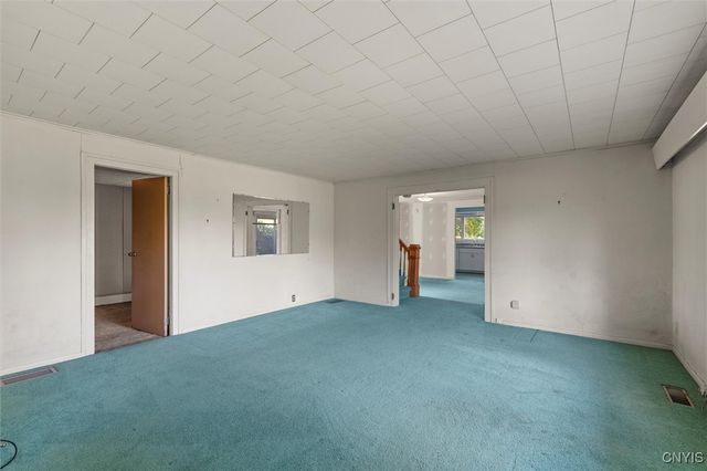 296 White Road, Parish, NY 13131