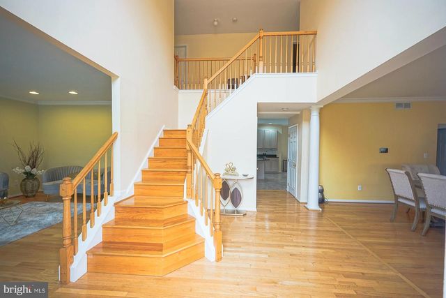 11 EXTON CIR, Cherry Hill, NJ 08003