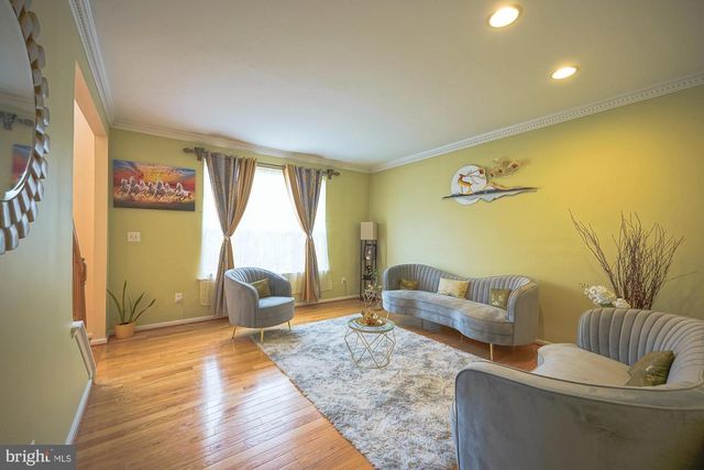 11 EXTON CIR, Cherry Hill, NJ 08003