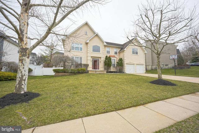 11 EXTON CIR, Cherry Hill, NJ 08003
