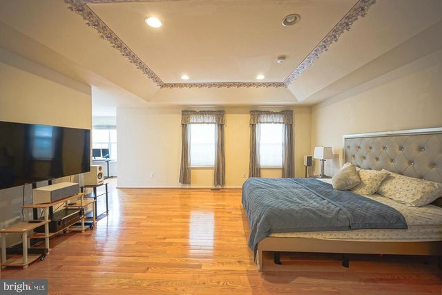 11 EXTON CIR, Cherry Hill, NJ 08003