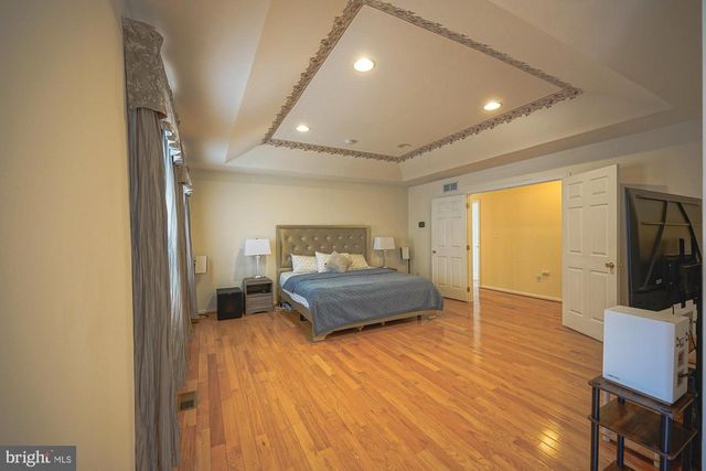 11 EXTON CIR, Cherry Hill, NJ 08003