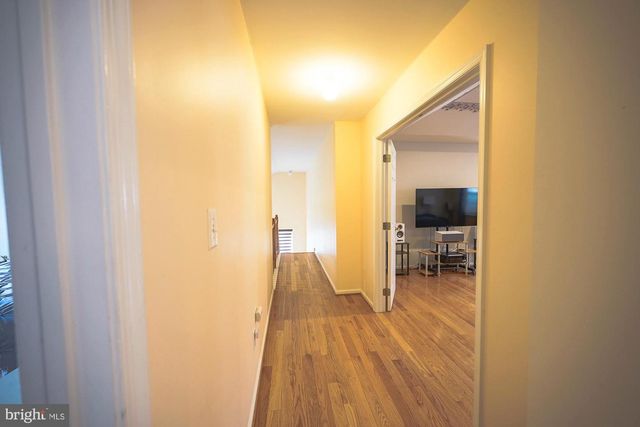 11 EXTON CIR, Cherry Hill, NJ 08003