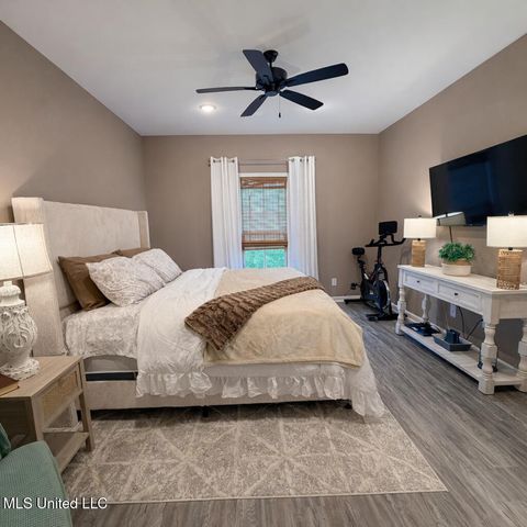 112 Serenity Lane, Pearl, MS 39208