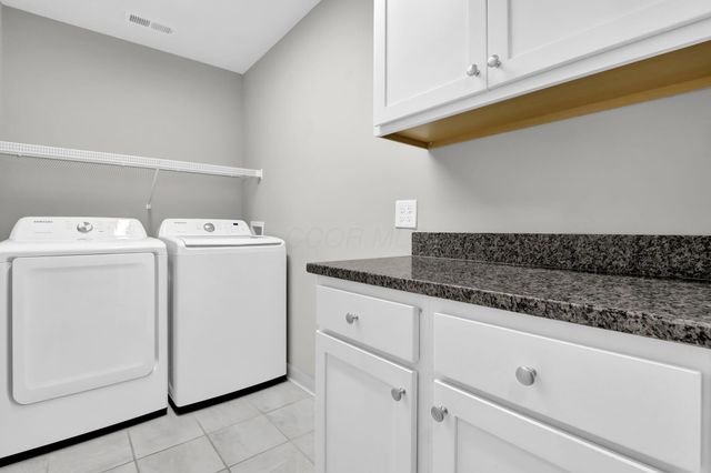 8423 Taylor Chase Drive, Reynoldsburg, OH 43068