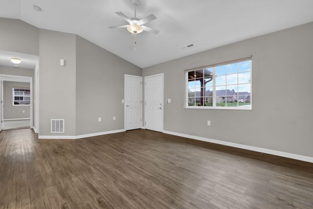 8423 Taylor Chase Drive, Reynoldsburg, OH 43068