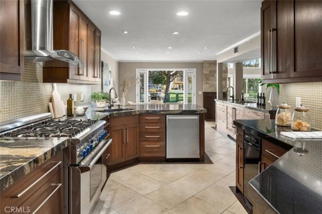 21992 Cayuga Lane, Lake Forest, CA 92630