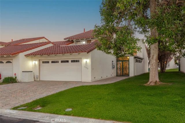21992 Cayuga Lane, Lake Forest, CA 92630