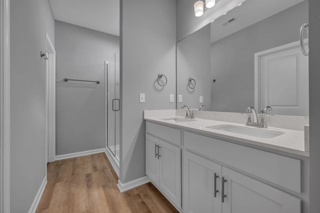 209 E Quail Hollow Way, Dickson, TN 37055