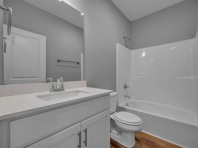 209 E Quail Hollow Way, Dickson, TN 37055