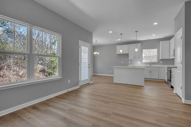 209 E Quail Hollow Way, Dickson, TN 37055