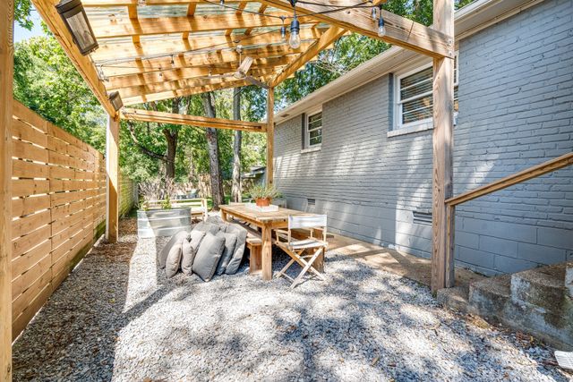 809 Crockett St, Nashville, TN 37207