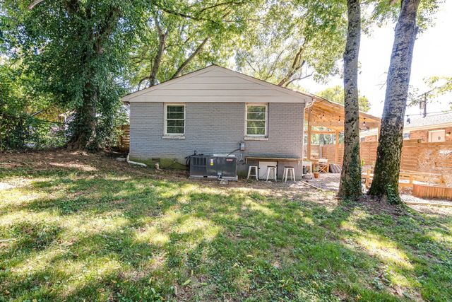809 Crockett St, Nashville, TN 37207