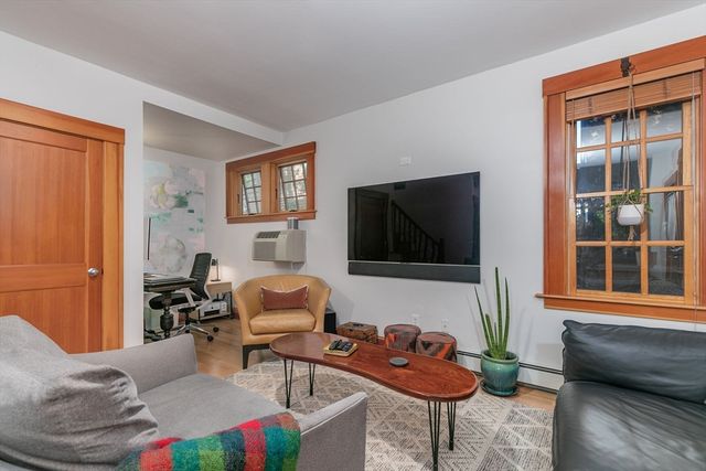 190 Tremont St. 2, Somerville, MA 02143