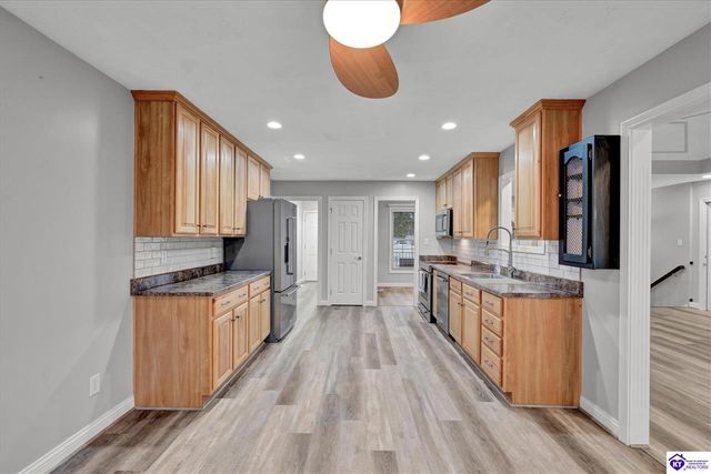 12108 Sentimental Lane, Louisville, KY 40229