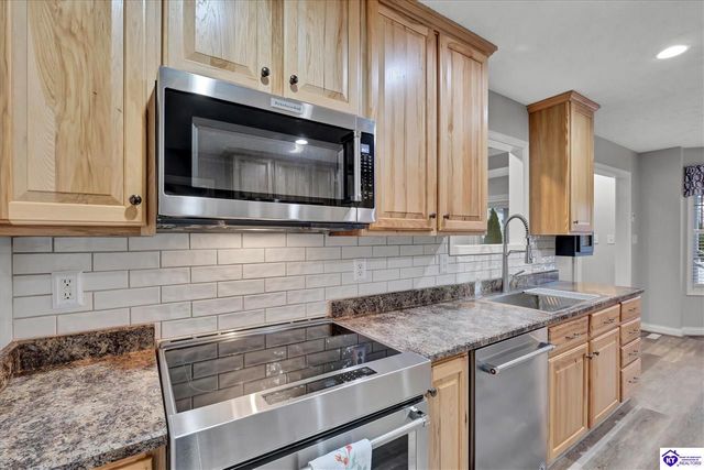 12108 Sentimental Lane, Louisville, KY 40229