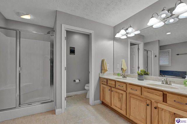 12108 Sentimental Lane, Louisville, KY 40229