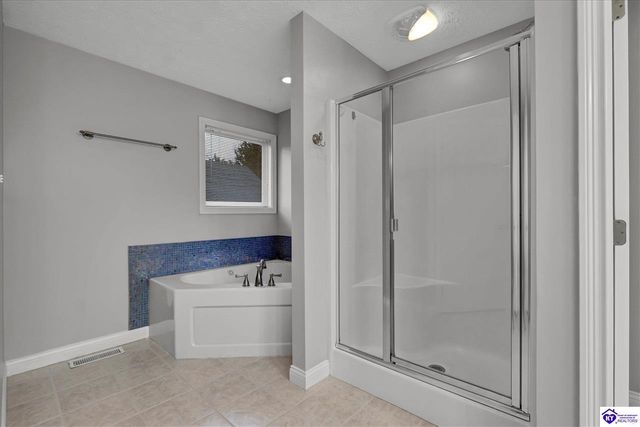 12108 Sentimental Lane, Louisville, KY 40229
