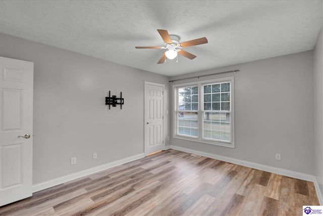 12108 Sentimental Lane, Louisville, KY 40229
