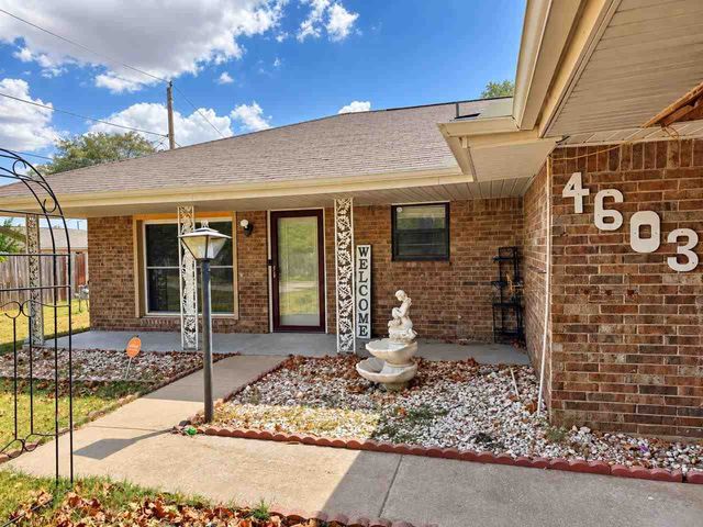 4603 SE Ellsworth Cir, Lawton, OK 73501
