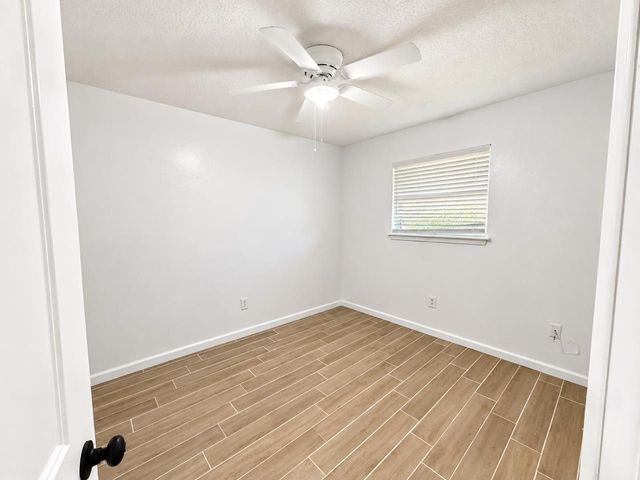 4603 SE Ellsworth Cir, Lawton, OK 73501