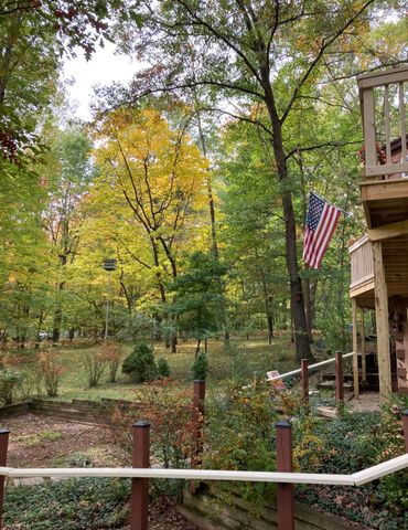 8092 Highland Trail, Canadian Lakes, MI 49346