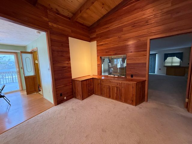 8092 Highland Trail, Canadian Lakes, MI 49346