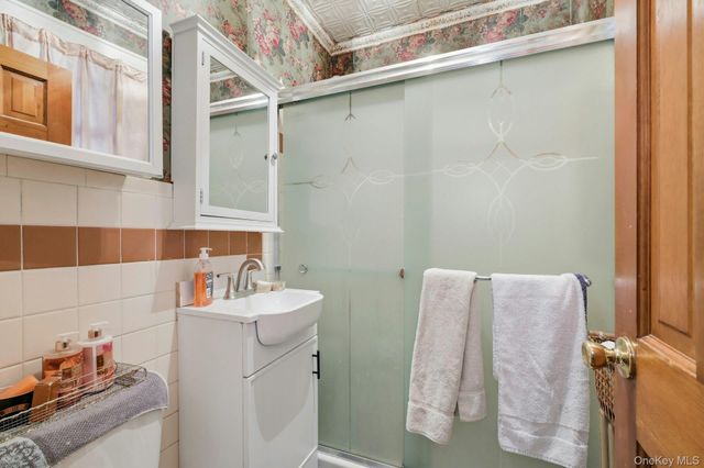 22 W 12th Street, Huntington Station, NY 11746