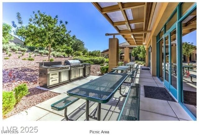 2581 Icy Moon Street, Henderson, NV 89044