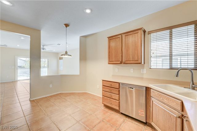 2581 Icy Moon Street, Henderson, NV 89044