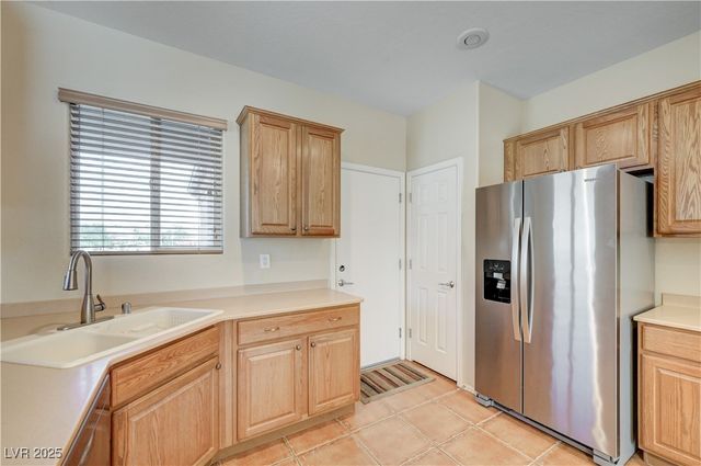 2581 Icy Moon Street, Henderson, NV 89044