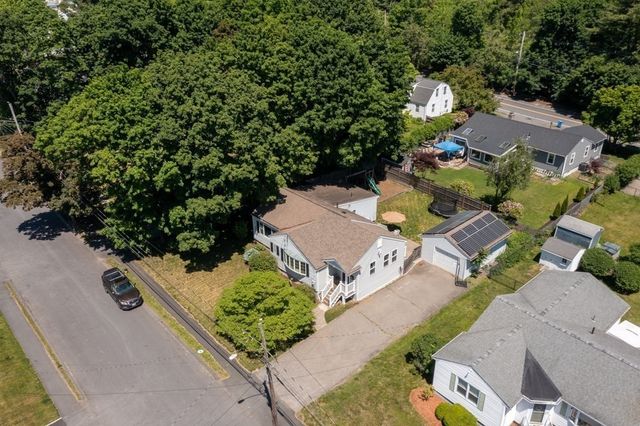 88 Temple Road, Waltham, MA 02452